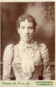 Photograph, Ellen Peart -- Studio Portrait