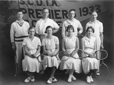 Photograph, Tennis Players Premiers 1933