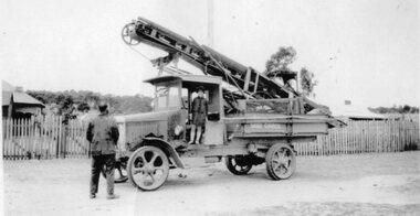 Photograph, Stawell Shire Truck c1926 in Margaret Street Stawell