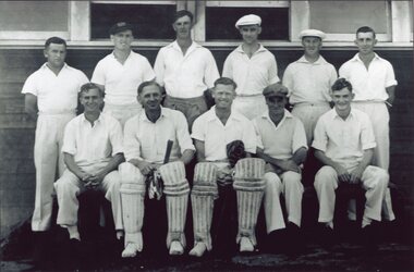 Photograph, Grampians Cricket Team 1947 -- Named