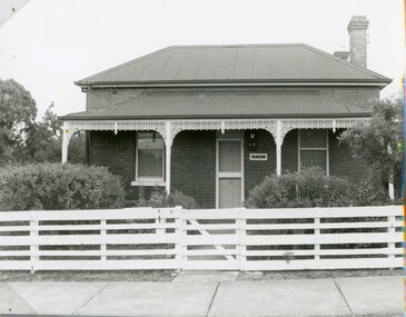 Photograph, Home of Mr Samuel Mills in O’Callaghan Street Stawell