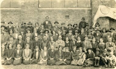 Photograph, North Western Woollen Mills -- Staff 1922