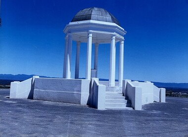 Photograph, Pioneer Memorial on Big Hill