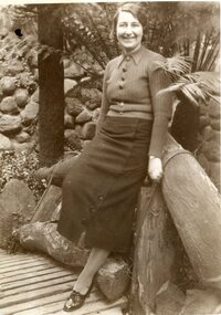 Photograph, Mrs Beatrice Ellen McGregor nee Clearson c1935