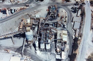 Photograph, Stawell Gold Mine -- Aerial photo 1998