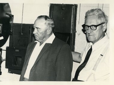 Photograph, Stawell Progress Association members -- Mr Bill Holmes & Mr Ted Mills