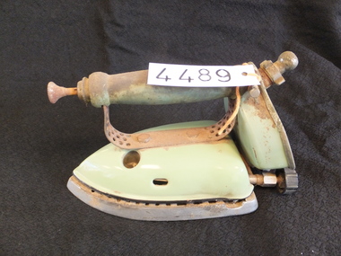 Memorabilia - Realia, Aladin Kerosene Iron
