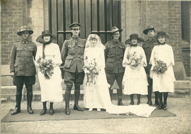 Photograph, Mr David White Mitchell & Miss Evelyn Frances Victoria Hutchings -- Named Wedding Group