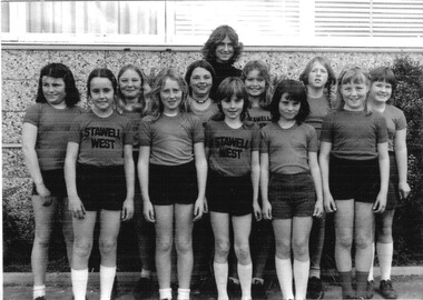 Photograph, Stawell West Primary School Number 4934 Netball Team -- Named 1979