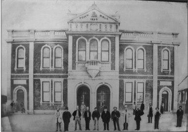 Photograph, Stawell Town Hall -- Framed Photo c1870's