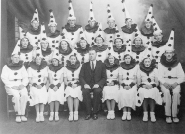 Photograph, Methodist Church Choir -- Named c1940