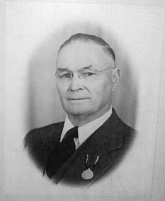 Photograph, Mr Hugh McFarlane Cameron -- Studio Portrait