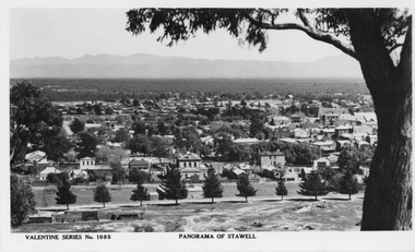 Photograph, Panorama of Stawell from Big Hill c 1920's with the Court House and Town Hall