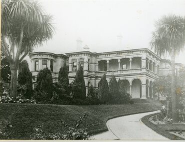 Photograph, Cato Family Home Tooronga Rd., Hawthorn Melbourne
