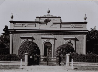 Photograph, Stawell Shire Hall 1866 -- Early Photo with Pillars & Cast Iron Fence