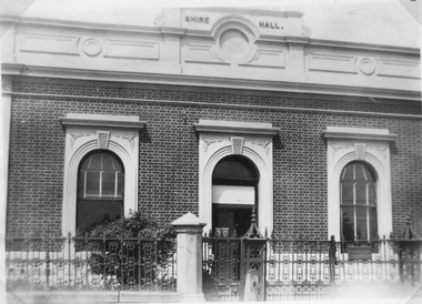 Photograph, Stawell Shire Hall 1866