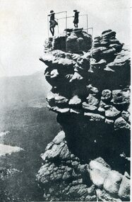 Postcard, The Pinnacle in the Grampians -- Postcard