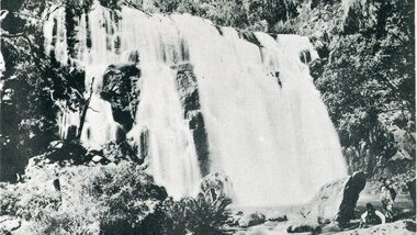 Postcard, Mackenzie Falls in the Grampians -- Postcard