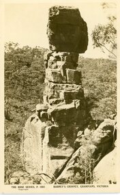 Postcard, Barneys Chimney in the Grampians -- Postcard