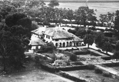 Photograph, “Warranooke” Homestead in Glenorchy 1867 -- aerial view