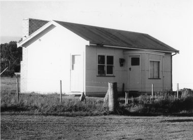 Photograph, Eventide Homes Stawell -- some of the 1st Homes