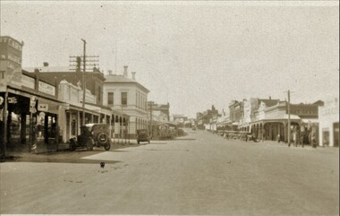 Photograph, Main Street Stawell looking East from near Town Hall