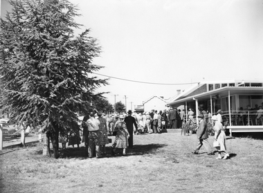 Photograph, Stawell Senior Citizens Club Opening in Victoria Street 1961