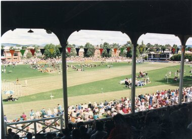 Photograph, Stawell Gift Easter 1989