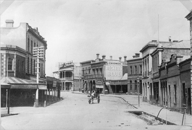 Photograph, Main Street Stawell looking West from Layzell Street c1900's