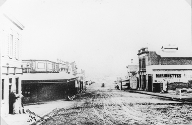 Photograph, Main Street Stawell looking West from Doyle Lane c1906