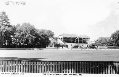 Photograph, Stawell Central Park Sports Oval showing No1 Grandstand -- Postcard
