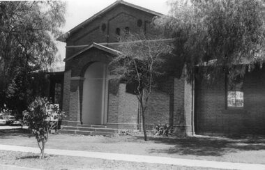 Photograph, Pleasant Creek Court House -- Front view