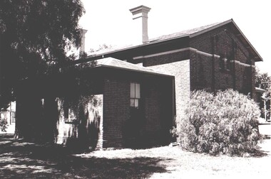 Photograph, Pleasant Creek Court House -- Rear View