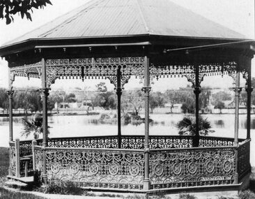 Photograph, Rotunda in Victoria Park / Cato Park