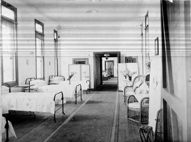 Photograph, Pleasant Creek -- Stawell Hospital Syme Ward Interior