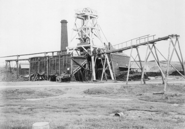 Photograph, Magdala cum Moonlight Mine Poppet Head 1899