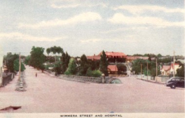Postcard, Inside Cover of 12 Stawell and District Views as Souvenir Booklet & the Stawell Hospital -- 2 Photos -- Postcards -- Coloured