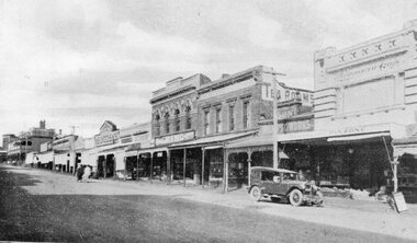 Postcard, Front Cover, Upper Main Street Stawell looking East & & looking West -- 3 Photos -- Postcards 1920's