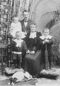 Photograph, Mr Lewis Phillips, Mrs Jane Phillips nee Mathers & their children -- Studio Portrait