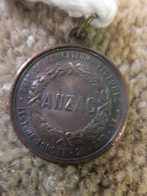 Medal - Medallion, 1915