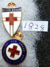 Memorabilia - Badge