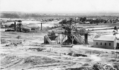 Photograph, Sloane's & Scotchman United Mining Co in Stawell looking North West with Poppet Heads & Sheds 1914  -- Photo & Colured Painting