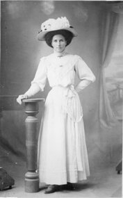 Photograph, Mrs Gladys McKenzie nee Perry from Deep Lead -- Studio Portrait