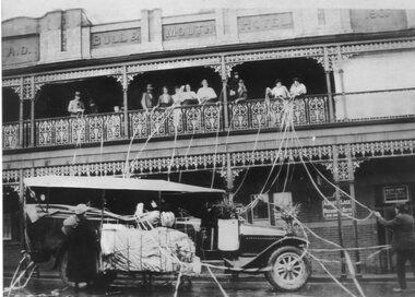 Photograph, Bull & Mouth Hotel in Main Street Stawell with Pioneer Motor company Later Pioneer Coaches Pty Ltd