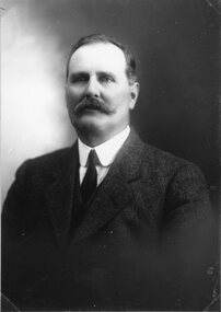 Photograph, Cr John Hutchings -- STAWELL SHIRE COUNCILLORS 1918 -- Studio Portrait