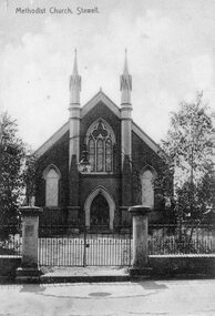 Photograph, Stawell Methodist Church in Main Street Stawell -- Postcard