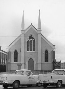 Photograph, Stawell Methodist Church in Main Street Stawell with Holden utes in the front c1960s