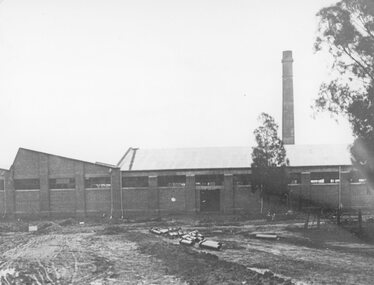 Photograph, Stawell Woollen Mills Under Construction c1920
