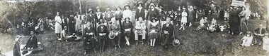 Photograph, Ex - Stawellites in the Fitzroy Gardens 1932