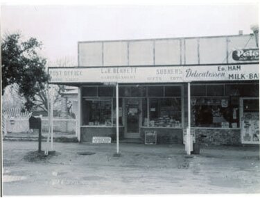 Photograph, L & W Bennett's Post Office in Longfield Street Stawell West 1960's